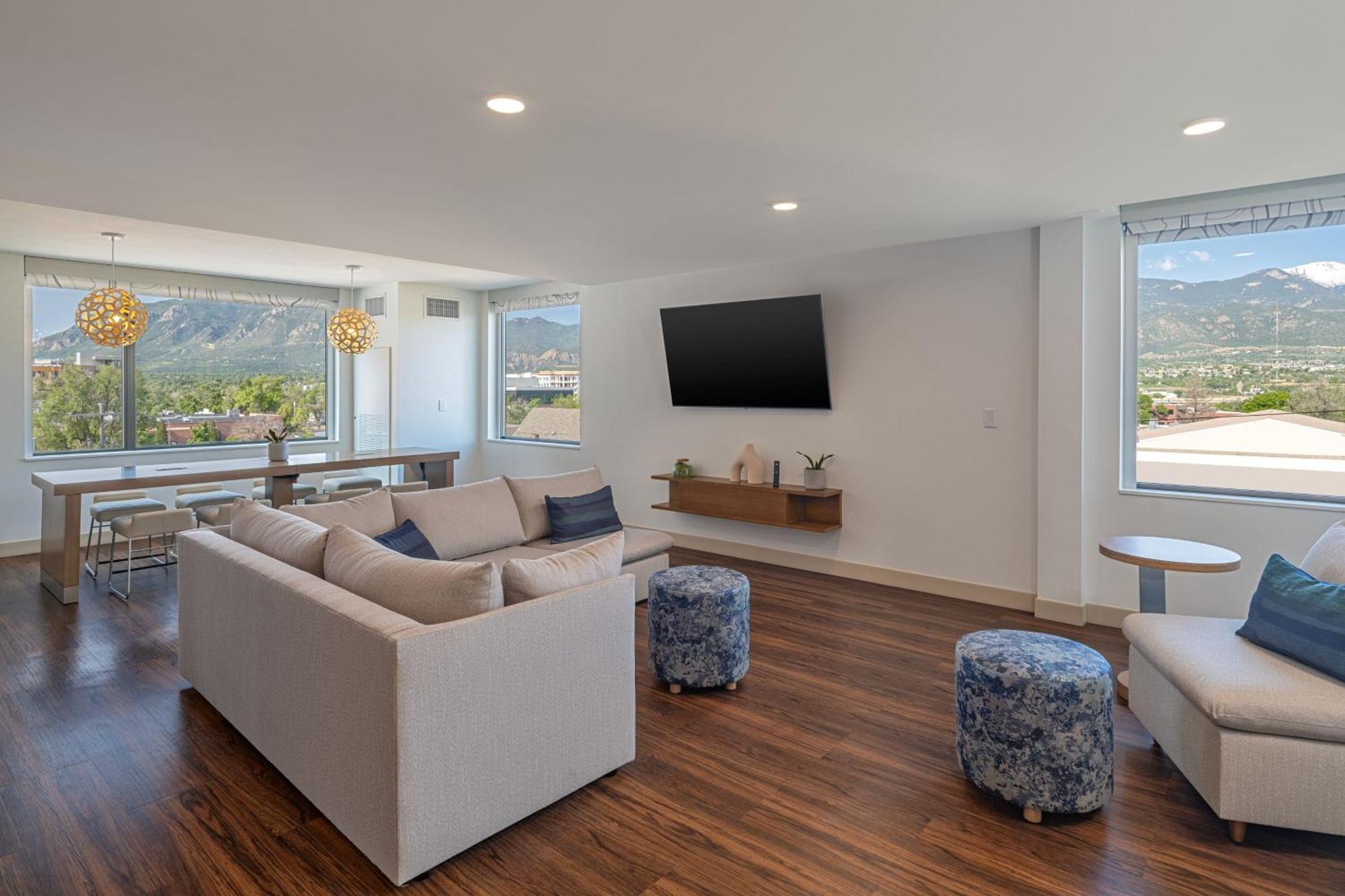 Element Colorado Springs Downtown Hotel Ngoại thất bức ảnh